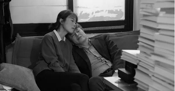 2017高分韓國電影 之後/其後 / Geu-Hu / The Day After 韓語中字 盒裝1碟 2017高分韓國電影 之後/其後 / Geu-Hu / The Day After 韓語中字 盒裝1碟