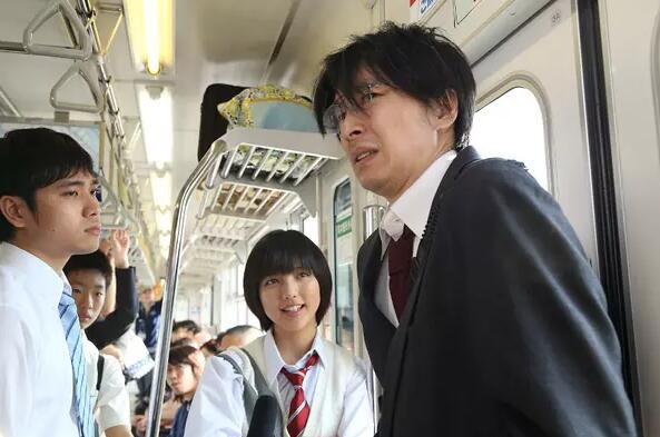 2015日本電影 愛與和平 長谷川博己 日語中字 盒裝1碟 2015日本電影 愛與和平 長谷川博己 日語中字 盒裝1碟