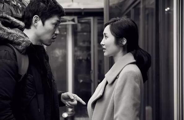 洪尚秀經典作品集之北村方向/愛情來的那一天(2011) 洪尚秀經典作品集之北村方向/愛情來的那一天(2011)