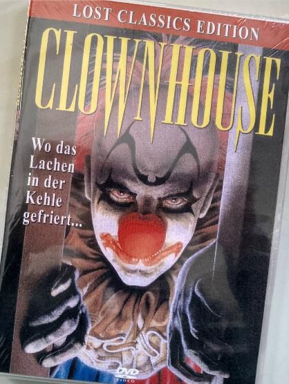 小醜屋 Clownhouse (1989)美國八十年代 B級CULT小醜類逃殺恐怖片 小醜屋 Clownhouse (1989)美國八十年代 B級CULT小醜類逃殺恐怖片