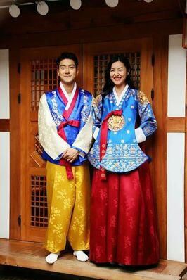 我們結婚了 石榴夫婦 劉雯 崔始源 2DVD 我們結婚了 石榴夫婦 劉雯 崔始源 2DVD