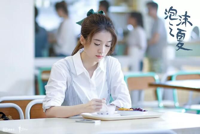 大陸劇 【泡沫之夏】【國語中字】【於中中 張雪迎】6碟 大陸劇 【泡沫之夏】【國語中字】【於中中 張雪迎】6碟