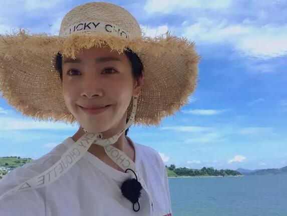 三時三餐 海洋牧場篇2017 李瑞鎮 尹均相 文晸赫 4碟完整版 三時三餐 海洋牧場篇2017 李瑞鎮 尹均相 文晸赫 4碟完整版