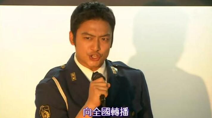 2009搞笑吐槽警察劇DVD:烏龍派出所TV版+電影版【香取慎吾】3碟 2009搞笑吐槽警察劇DVD:烏龍派出所TV版+電影版【香取慎吾】3碟