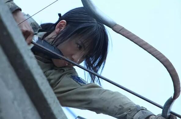電影 進擊的巨人真人版 前篇+後篇 日語中字 盒裝2碟 電影 進擊的巨人真人版 前篇+後篇 日語中字 盒裝2碟