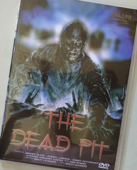 屍坑 The Dead Pit/死亡深坑 (1989) 美國稀缺絕版B級CULT恐怖片