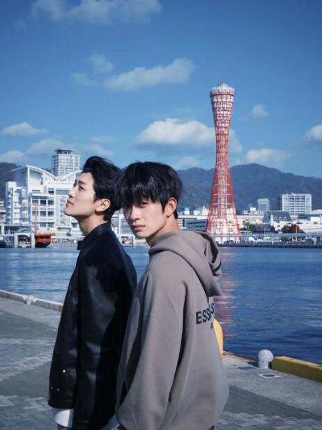 2025大陸劇《被困在大阪的男孩》汪子航/秦佳林 國語中字 盒裝1碟 2025大陸劇《被困在大阪的男孩》汪子航/秦佳林 國語中字 盒裝1碟