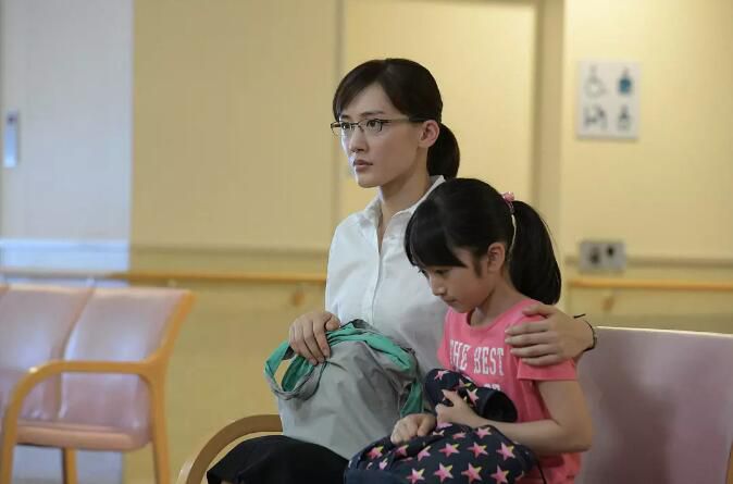 日劇 繼母與女兒的藍調/女強人小媽 高清D9完整版 4碟 日劇 繼母與女兒的藍調/女強人小媽 高清D9完整版 4碟
