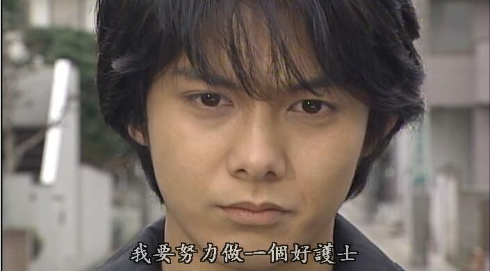 日劇 一吻定情/惡作劇之吻 TV+特典 佐藤藍子/柏原崇 5DVD盒裝 日劇 一吻定情/惡作劇之吻 TV+特典 佐藤藍子/柏原崇 5DVD盒裝