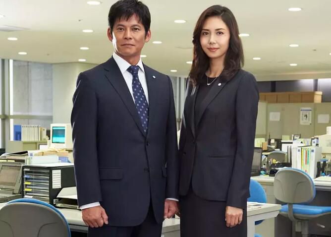 2018日劇 監查役 野崎修平 監査役 野崎修平 日語中字 盒裝2碟 2018日劇 監查役 野崎修平 監査役 野崎修平 日語中字 盒裝2碟